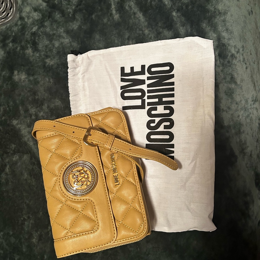 Love Moschino Tan Quilted Women's Bag